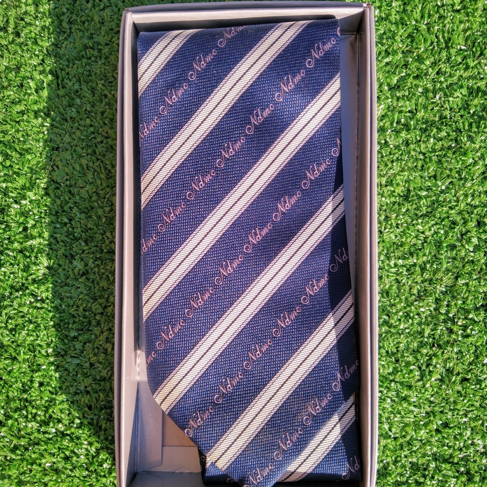 NDMC Cursive Classic Tie 100% Silk Blue w/Navy & Silver Diagonals NIB